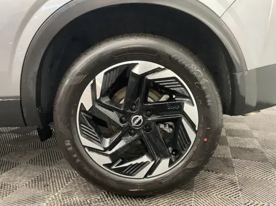 NISSAN QASHQAI III - voiture de démonstration - Photo 24