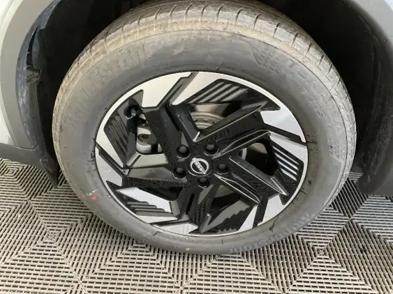 NISSAN QASHQAI III - voiture de démonstration - Photo 23