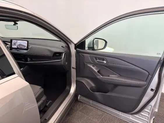 NISSAN QASHQAI III - voiture de démonstration - Photo 20