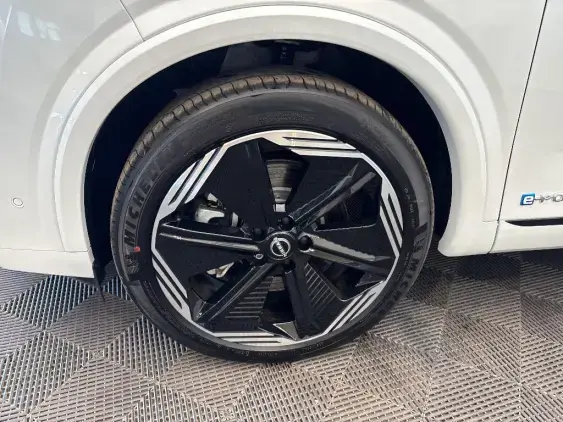 NISSAN QASHQAI III - voiture de démonstration - Photo 23