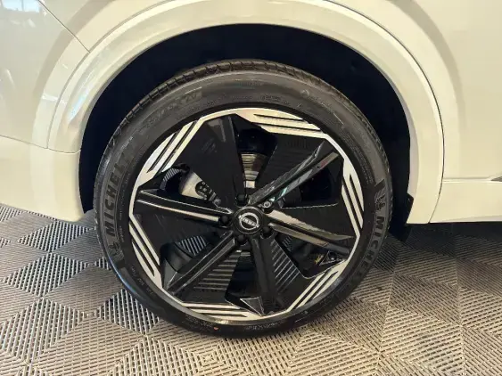 NISSAN QASHQAI III - voiture de démonstration - Photo 25