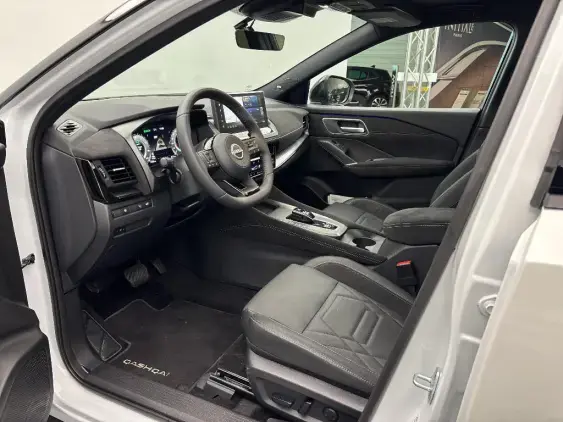 NISSAN QASHQAI III - voiture de démonstration - Photo 18