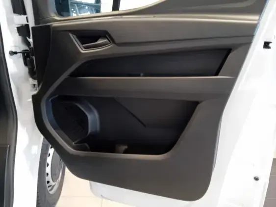 NISSAN INTERSTAR III - voiture de démonstration - Photo 18