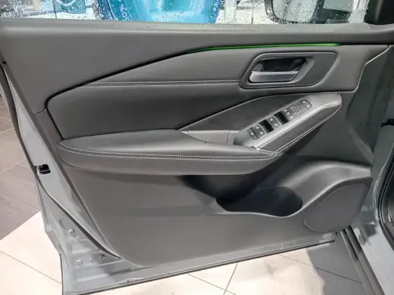 NISSAN QASHQAI III - voiture de démonstration - Photo 18