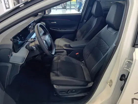 NISSAN LEAF III - voiture de démonstration - Photo 16