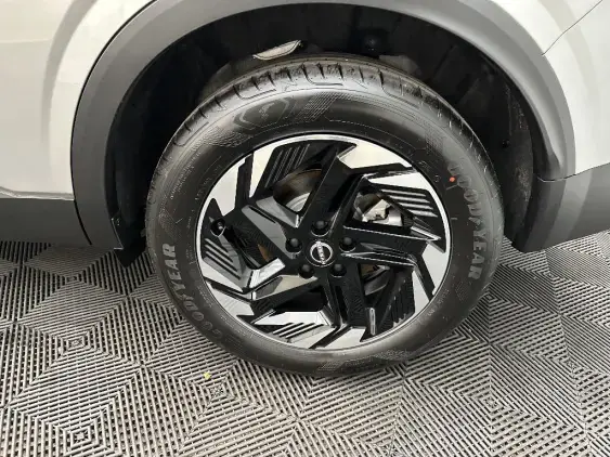 NISSAN QASHQAI III - voiture de démonstration - Photo 23