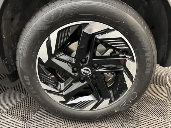 NISSAN QASHQAI III - voiture de démonstration - Photo 23