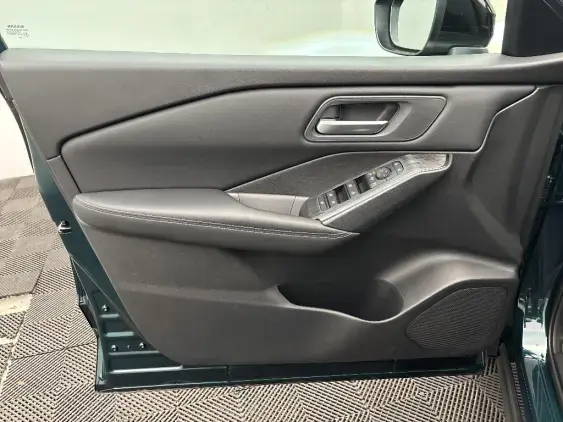 NISSAN QASHQAI III - voiture de démonstration - Photo 19