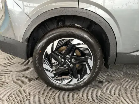 NISSAN QASHQAI III - voiture de démonstration - Photo 25