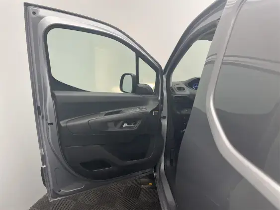 PEUGEOT PARTNER FGN II - voiture de démonstration - Photo 17