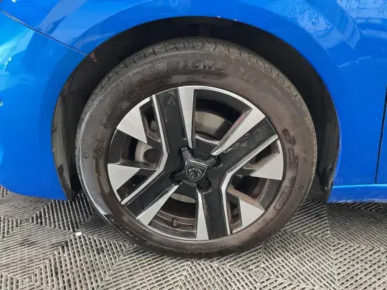 PEUGEOT 208 BUSINESS R II - voiture de démonstration - Photo 20