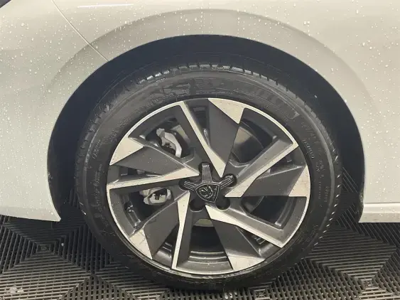 PEUGEOT 308 III - voiture de démonstration - Photo 20