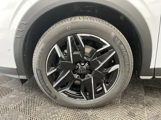 PEUGEOT 5008 III - voiture de démonstration - Photo 21