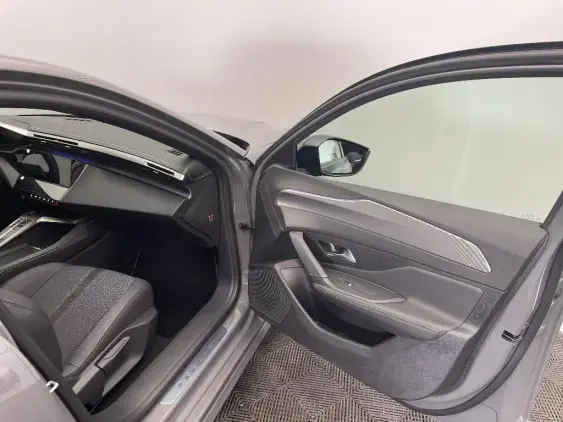 PEUGEOT 308 ELECTRIQUE III - voiture de démonstration - Photo 20