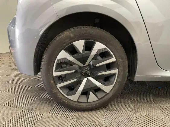 PEUGEOT 208 II - voiture de démonstration - Photo 22