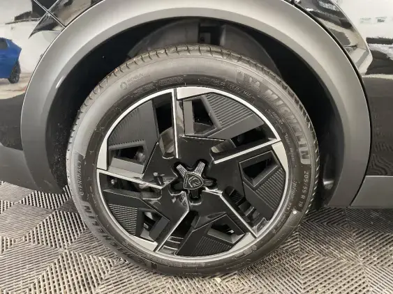 PEUGEOT 408 - voiture de démonstration - Photo 22