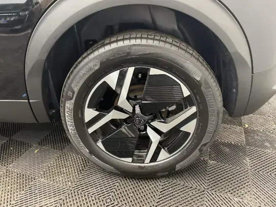 PEUGEOT 2008 - voiture de démonstration - Photo 21