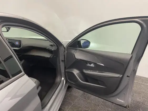 PEUGEOT 208 BUSINESS R II - voiture de démonstration - Photo 18