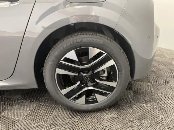 PEUGEOT 208 BUSINESS R II - voiture de démonstration - Photo 21