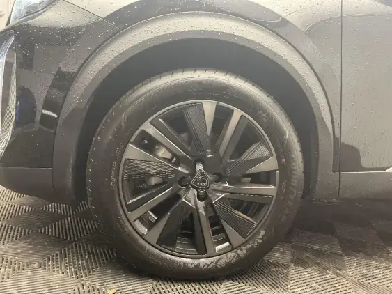 PEUGEOT 2008 - voiture de démonstration - Photo 20