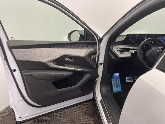 PEUGEOT 3008 II - voiture de démonstration - Photo 17