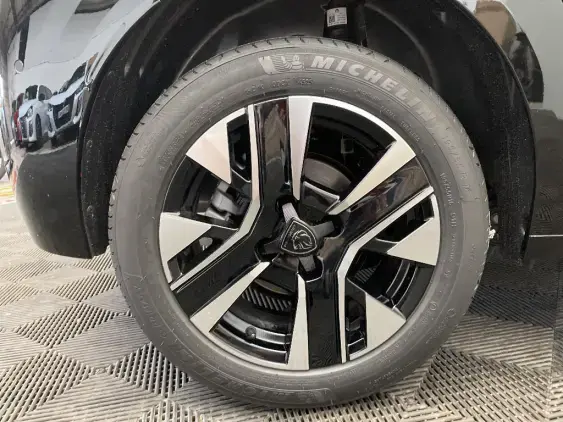 PEUGEOT 208 II - voiture de démonstration - Photo 22