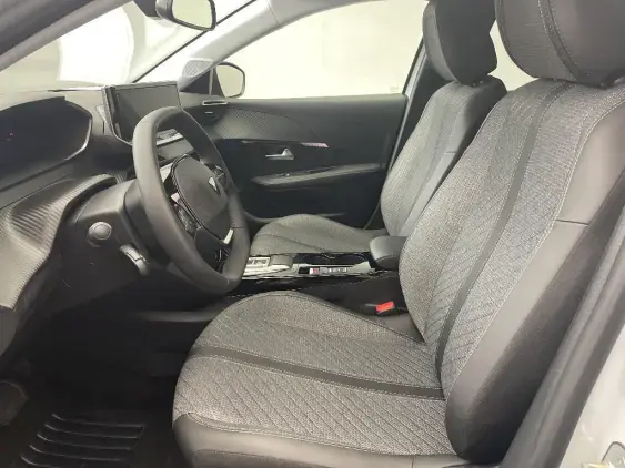 PEUGEOT 208 BUSINESS R II - voiture de démonstration - Photo 15