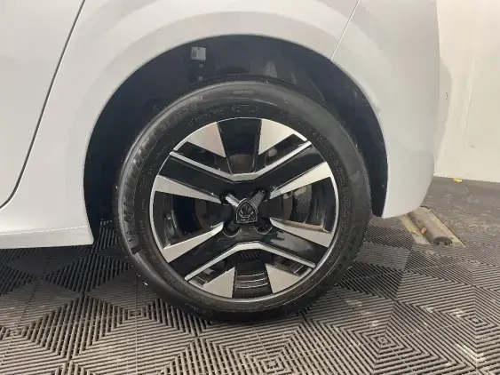 PEUGEOT 208 BUSINESS R II - voiture de démonstration - Photo 21