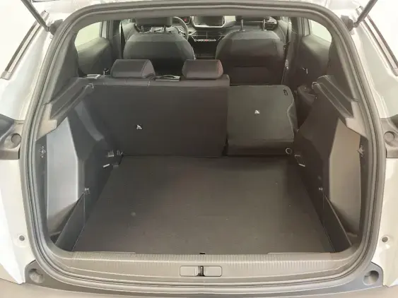 PEUGEOT 2008 ELECTRIQUE II - voiture de démonstration - Photo 16