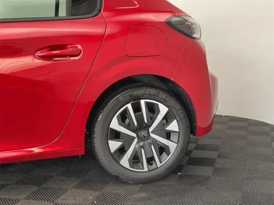 PEUGEOT 208 II - voiture de démonstration - Photo 24