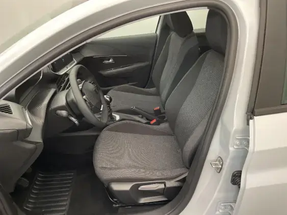 PEUGEOT 208 BUSINESS R II - voiture de démonstration - Photo 17