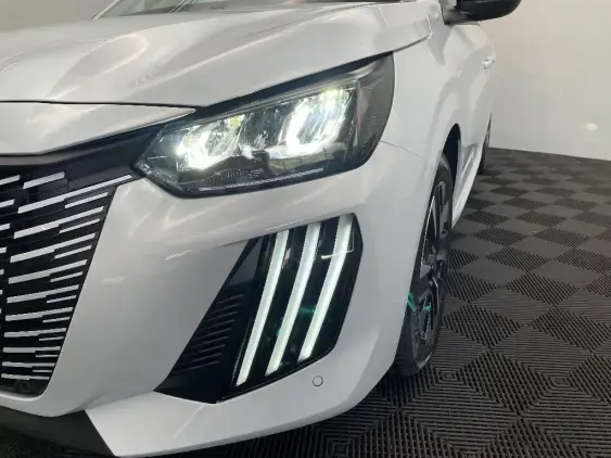 PEUGEOT 208 BUSINESS R II - voiture de démonstration - Photo 22