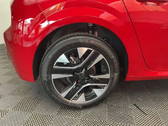 PEUGEOT 208 BUSINESS R II - voiture de démonstration - Photo 25