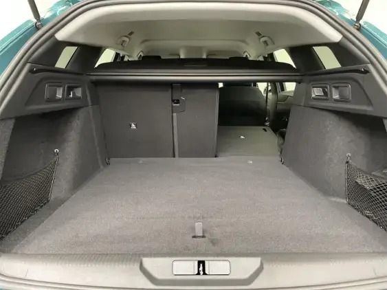 PEUGEOT 308 SW III - voiture de démonstration - Photo 16