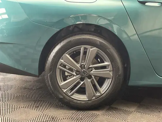 PEUGEOT 308 SW III - voiture de démonstration - Photo 24