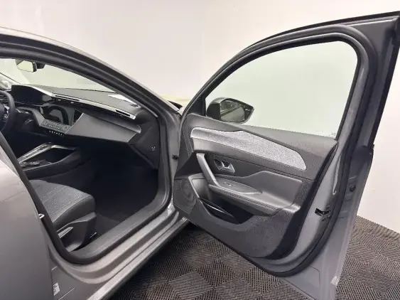 PEUGEOT 308 ELECTRIQUE III - voiture de démonstration - Photo 20