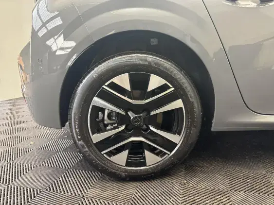 PEUGEOT 208 ELECTRIQUE II - voiture de démonstration - Photo 25