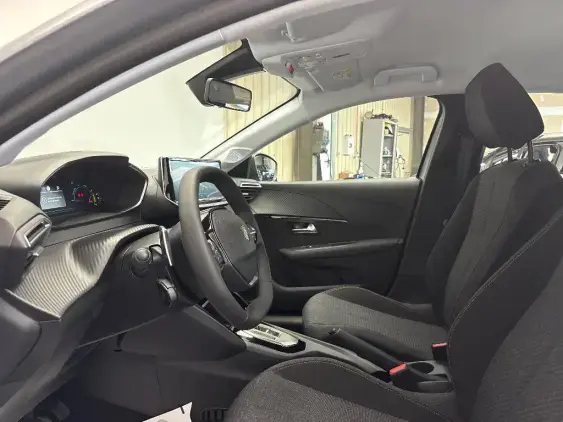 PEUGEOT 208 II - voiture de démonstration - Photo 17