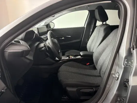 PEUGEOT 208 II - voiture de démonstration - Photo 18