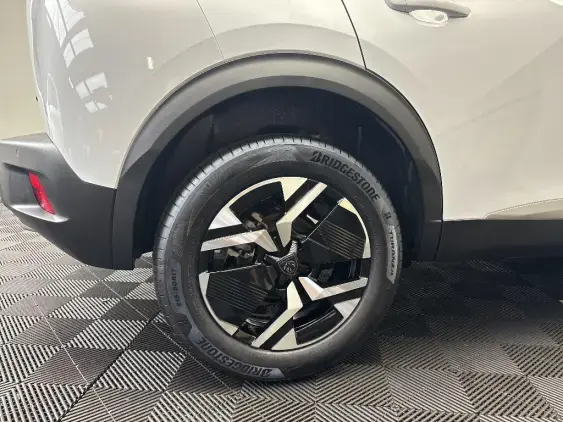 PEUGEOT 2008 - voiture de démonstration - Photo 25