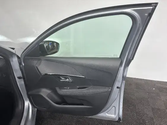 PEUGEOT 208 II - voiture de démonstration - Photo 19