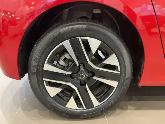 PEUGEOT 208 II - voiture de démonstration - Photo 25