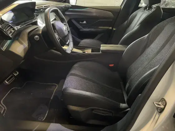 PEUGEOT 308 ELECTRIQUE III - voiture de démonstration - Photo 17