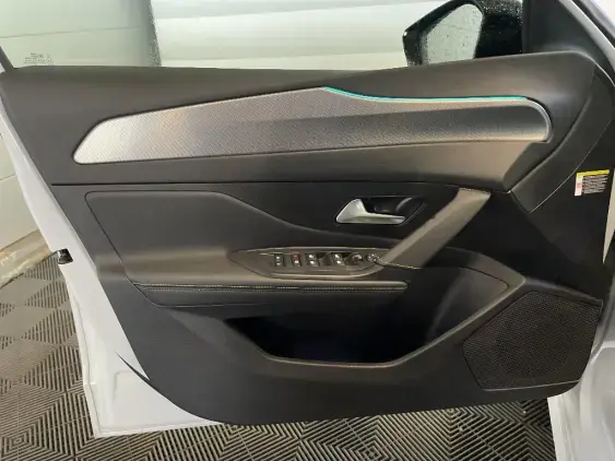 PEUGEOT 308 ELECTRIQUE III - voiture de démonstration - Photo 18