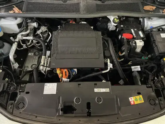 PEUGEOT 308 ELECTRIQUE III - voiture de démonstration - Photo 20