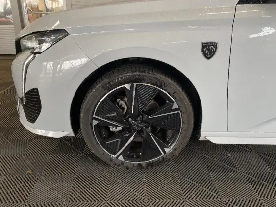 PEUGEOT 308 ELECTRIQUE III - voiture de démonstration - Photo 22