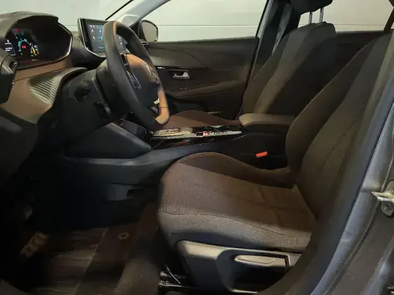 PEUGEOT 208 BUSINESS R II - voiture de démonstration - Photo 17