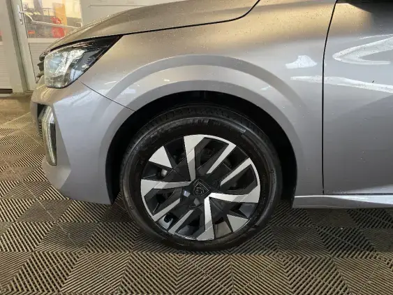 PEUGEOT 208 BUSINESS R II - voiture de démonstration - Photo 21