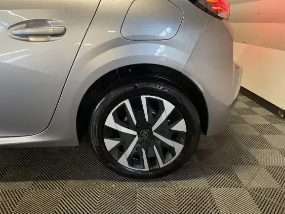 PEUGEOT 208 BUSINESS R II - voiture de démonstration - Photo 22