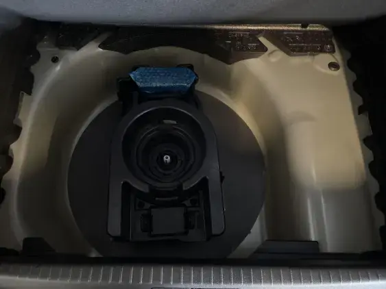 PEUGEOT 208 BUSINESS R II - voiture de démonstration - Photo 17